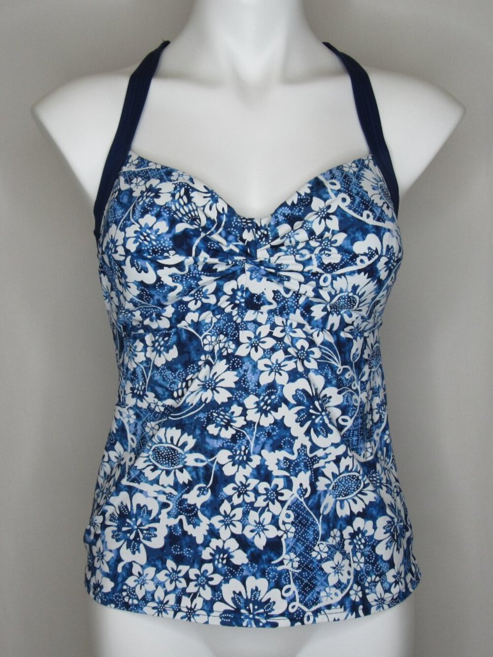 Title Nine Blue Floral Tankini Top Women's 34C